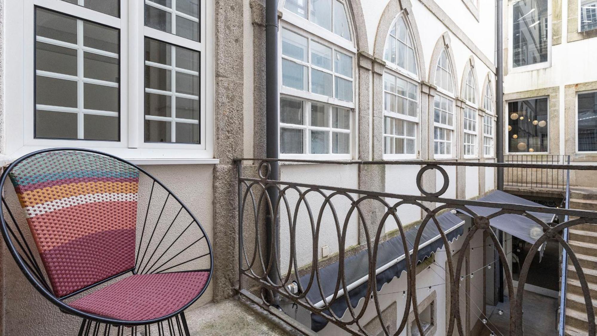 Lovelystay - Allderman Apartment - Almada 1º T Porto Zewnętrze zdjęcie